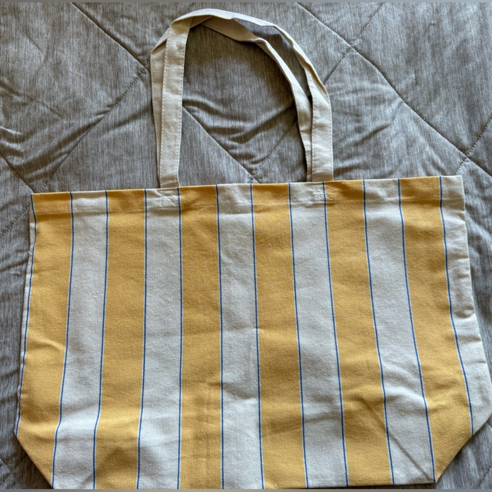 Sezane Bonjour Los Angeles Tote - Picture 3 of 3